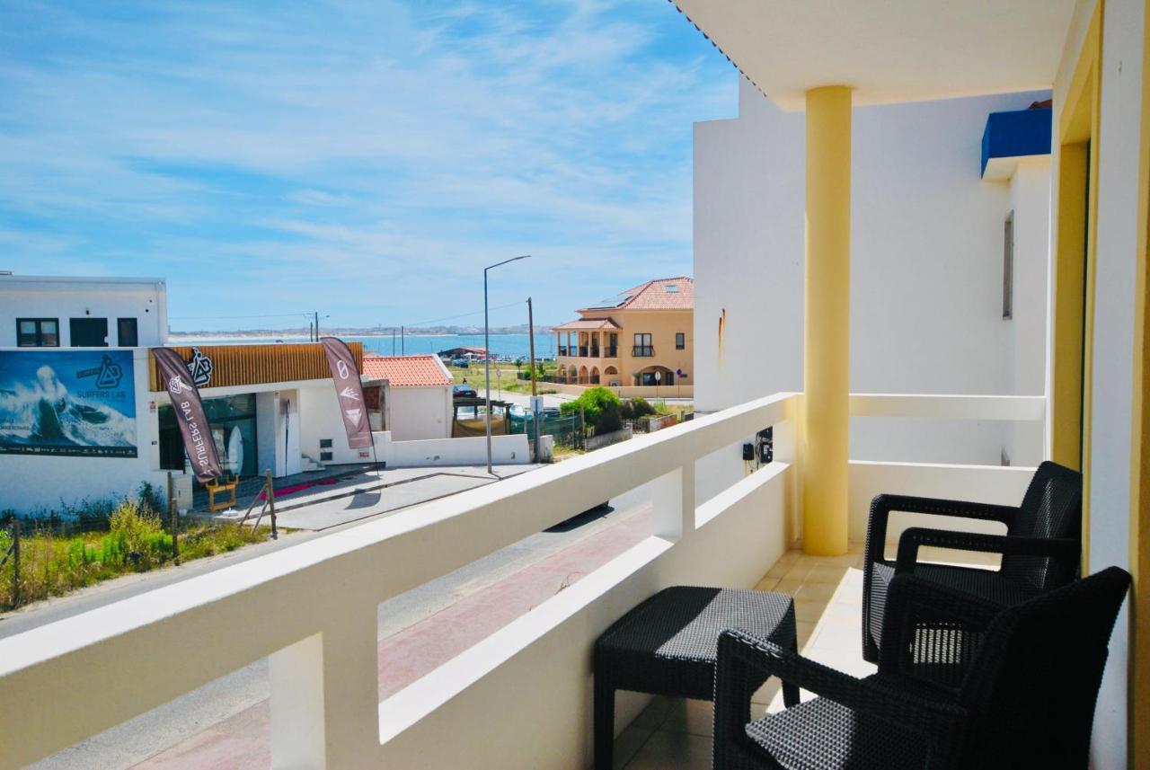 Casa Pedro - Baleal Beach, Balcony, Pool Bagian luar foto