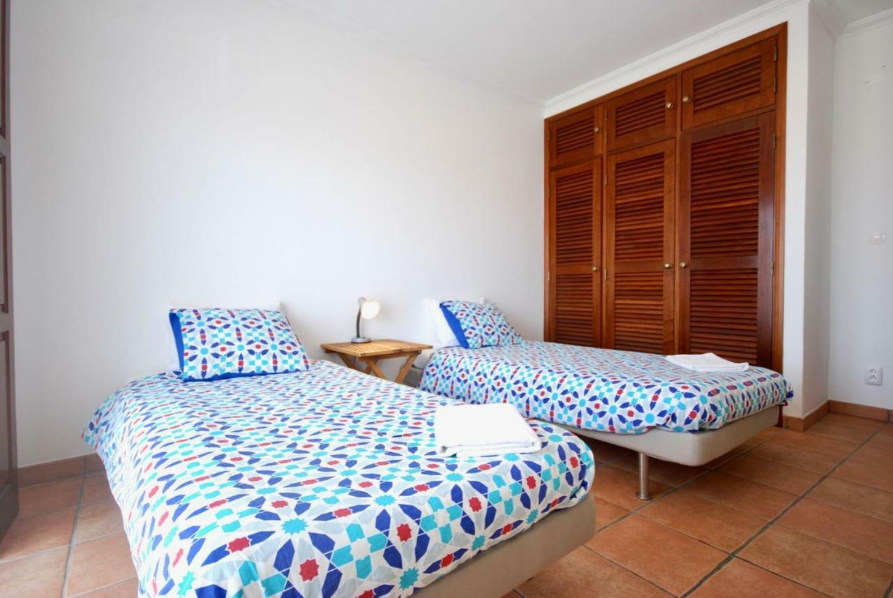 Casa Pedro - Baleal Beach, Balcony, Pool Bagian luar foto